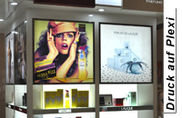 Druck auf Plexiglas